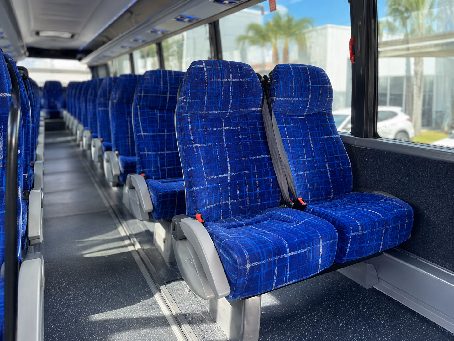 shuttle your wedding guests from lax and long beach airport without the chaos