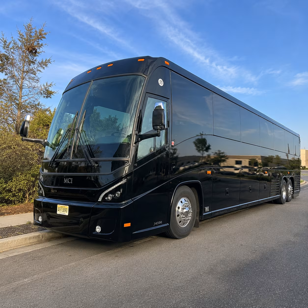 take a charter bus from compton to san diego for a day trip or weekend